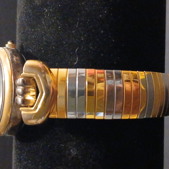 Wrangler moon phase two tone women's wrist watch - Picture 3 of 9